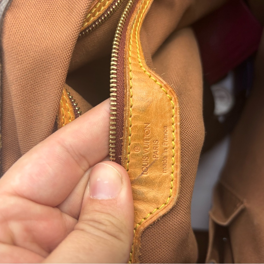 Louis Vuitton Classic Brown Monogram Tote - Picture 7 of 8